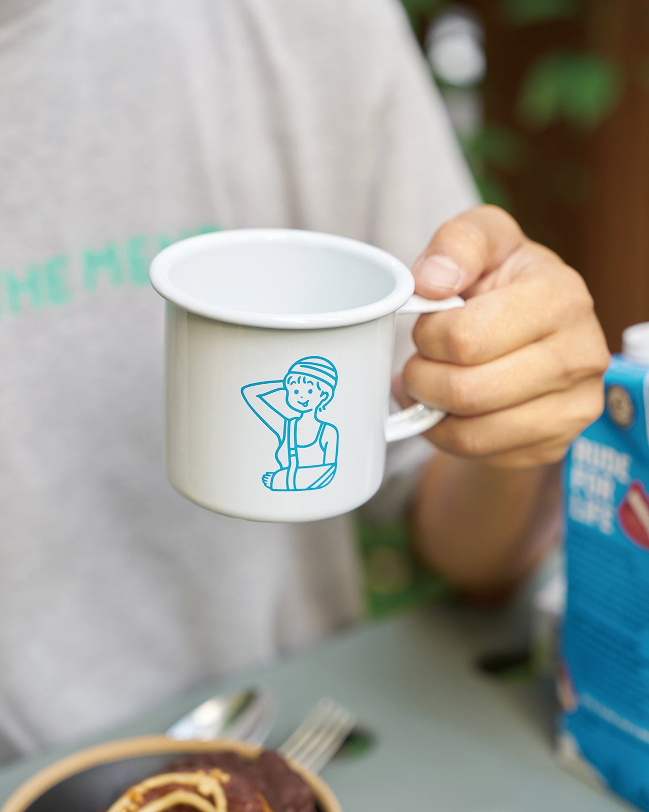 Yuroom Enamel Mug
